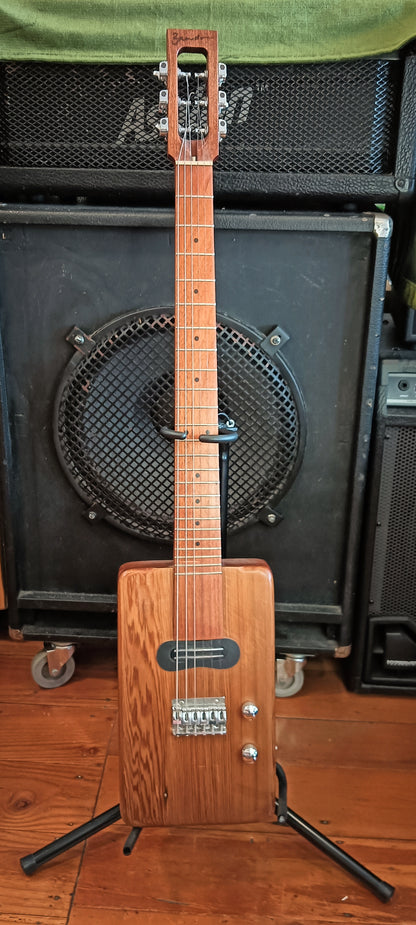 6 String Swamp Box